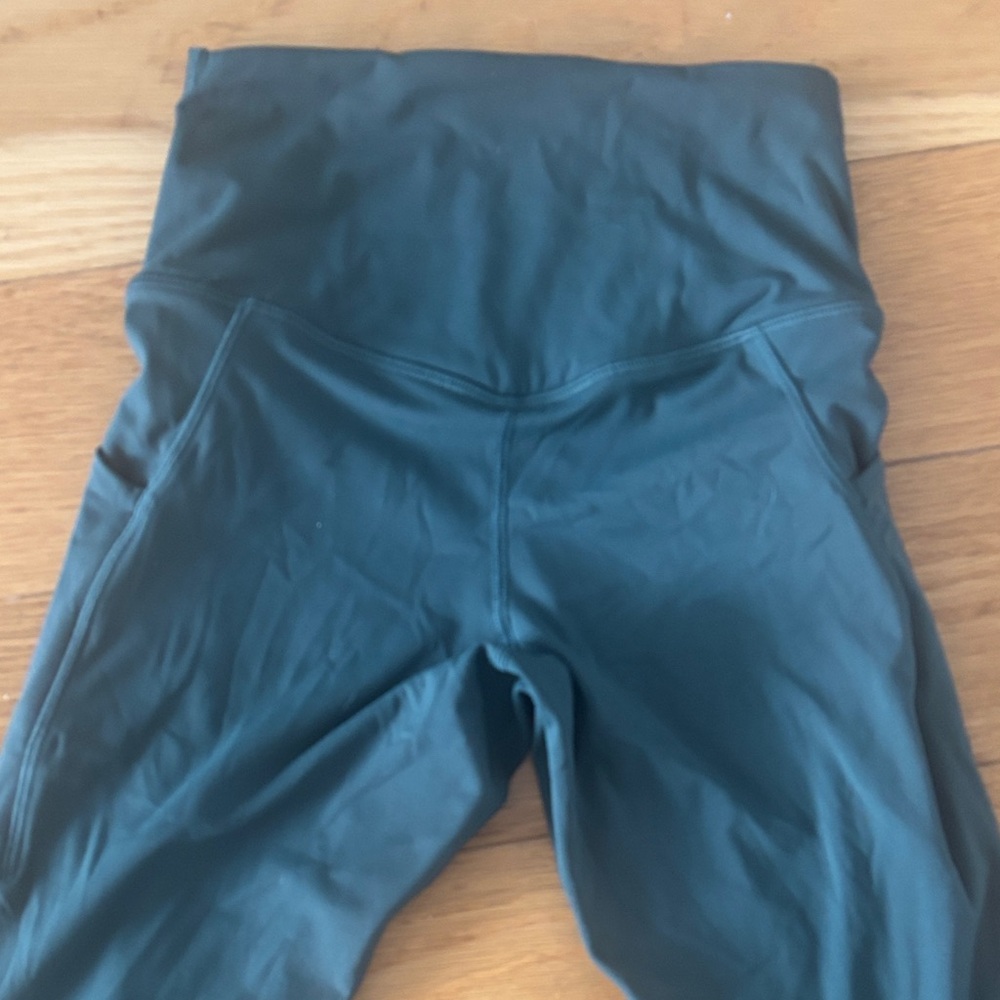 NWT Quince Women’s Leggings in teal - Picture 5 of 6